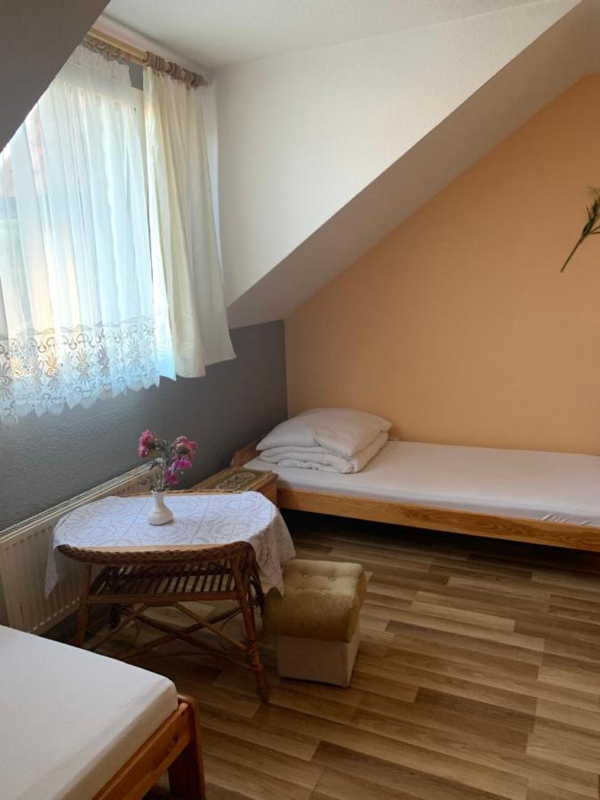 Tanie Noclegi Bartek Kielce Extérieur photo