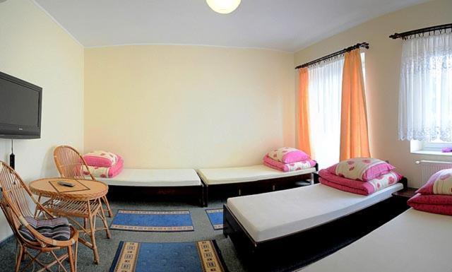 Tanie Noclegi Bartek Kielce Extérieur photo
